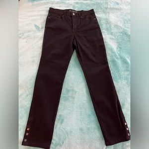 Women’s Black All Around Slimming Effect Jeans